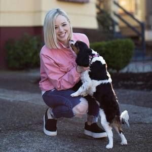 Meet your Posher, Macey